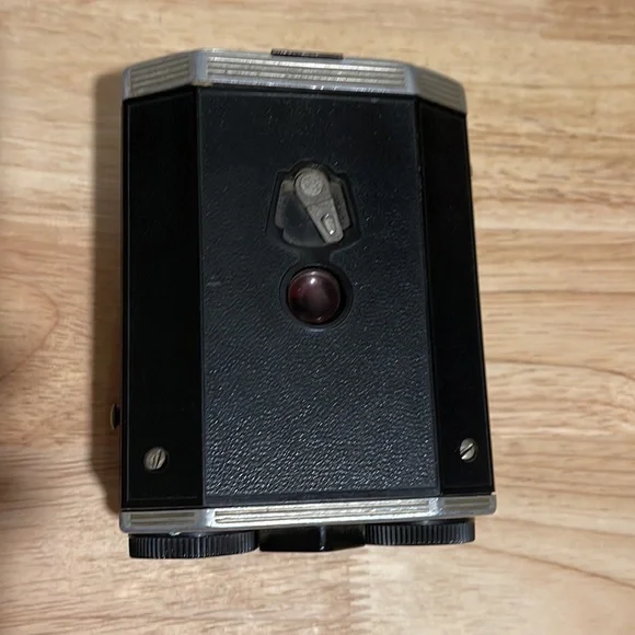 Vintage Brownie Reflex Kodak camera